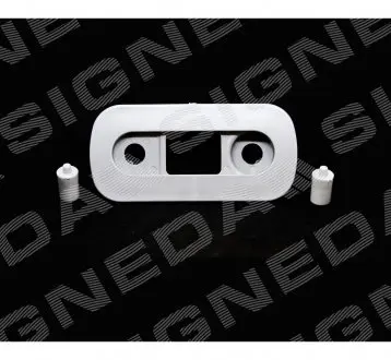 Кронштейн бампера Signeda T444