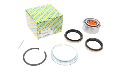 Комплект подшипника ступицы SNR R169.26