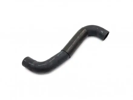 Оригинальный патрубок радиатора верхний SUBARU 45161AG000