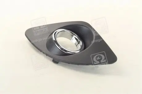 Решітка в бампер права +отв п/тум KIA CEED TEMPEST 031 0269 914