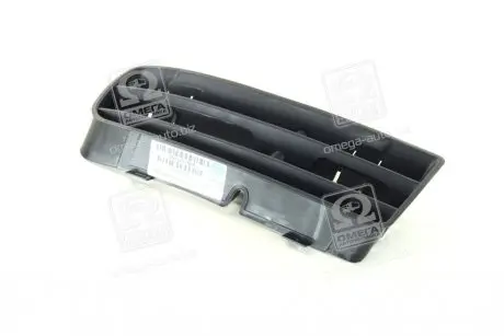 Решетка в бампер передняя правая VW GOLF IV 97- TEMPEST 051 0597 910