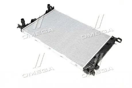 Радіатор охолодження Audi A4, Q5 08-15 TEMPEST TP.1560321