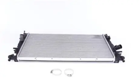 Радиатор THERMOTEC D7G002TT