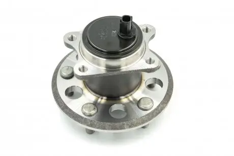 Ступица в сборе с подшипником (задняя левая) Camry 50 TOYOTA 42460-06070