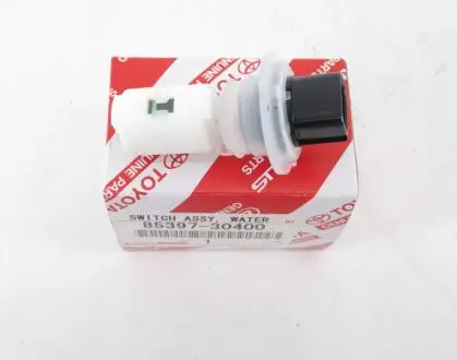 Датчик уровня жидкости бачка омывателя TOYOTA 8539730400