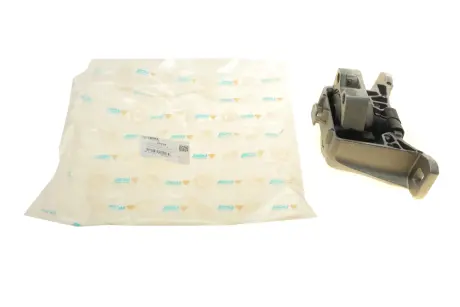 Подушка двигателя (R) Ford Focus/Volvo C30/S40 03-12 UCEL 20228