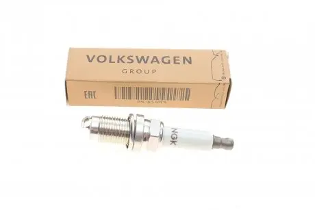 Свеча зажигания VAG 03C905601B