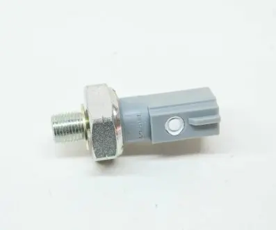 Датчик давления масла 2,0-2,7BAR VAG 03N919081