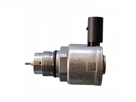 Регулятор давления топлива в рампе 1.6-2.0 TDI VAG 04L130764D