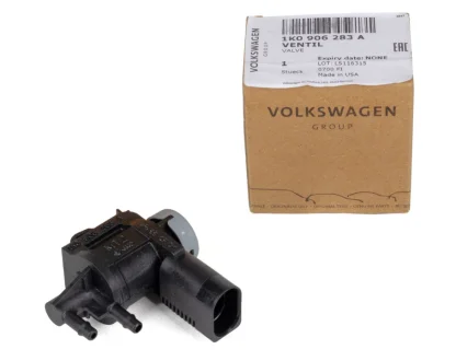 Электромагнитный клапан управления системой рециркуляции отработанных газов EGR VAG 1K0 906 283 A