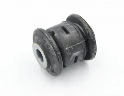 Сайлентблок переднего рычага передний VAG 5Q0407182A