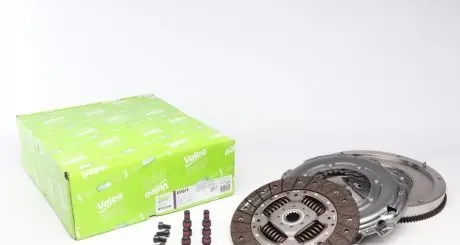 Комплект сцепления 1.7DTi/CDTi (55/74kW) (маховик сплошной) Valeo 835074
