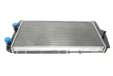 Радиатор охлаждения двигателя audi 100/200 mt/at 76-90 Van Wezel 03002019