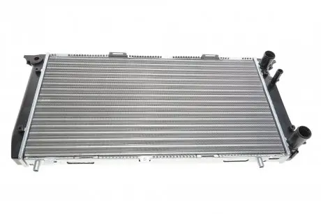 Радиатор охлаждения Audi 80 B3/B4 1,6-2,0 (1986-1996) Van Wezel 03002047