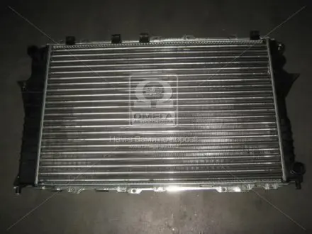 Радиатор охлаждения двигателя ai 100/a6 2.6/28 mt 92-97 Van Wezel 03002083