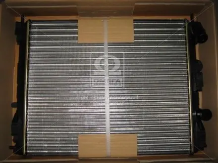 Радіатор охолодження dacia logan i 1.4/1.6 Van Wezel 43002269