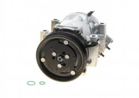 Компрессор кондиционера Dacia Logan 04-/Renault Sandero 08-/Duster 10-18 Van Wezel 4300K468