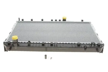 Радиатор охлаждения двигателя nubira/lacetti mt 03- 1,6-1,8 Van Wezel 81002073