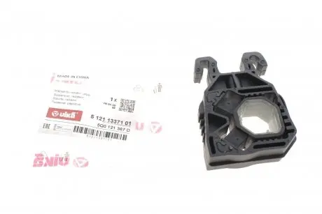 Подушка радіатора(верх.), VIKA 51211337101