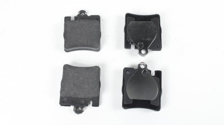 Колодки тормозные дисковые, задние, 2.7-3.2cdi WOKING P6093.00 (фото 1)